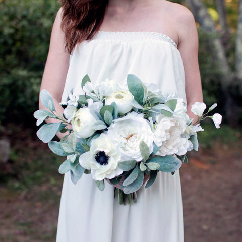 Sage bridesmaid bouquet